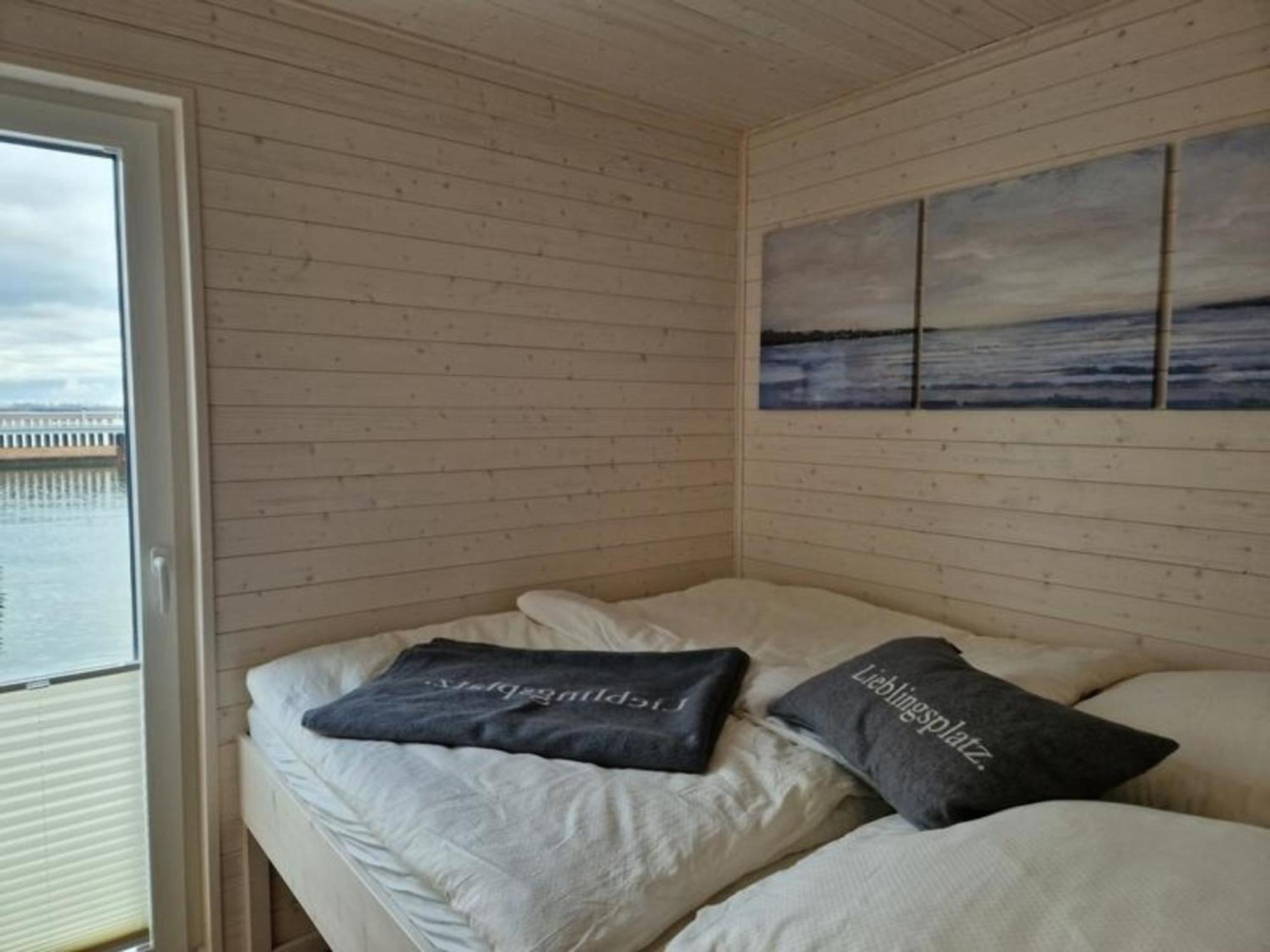 Hausboot Liliput Hotel Stralsund Bagian luar foto