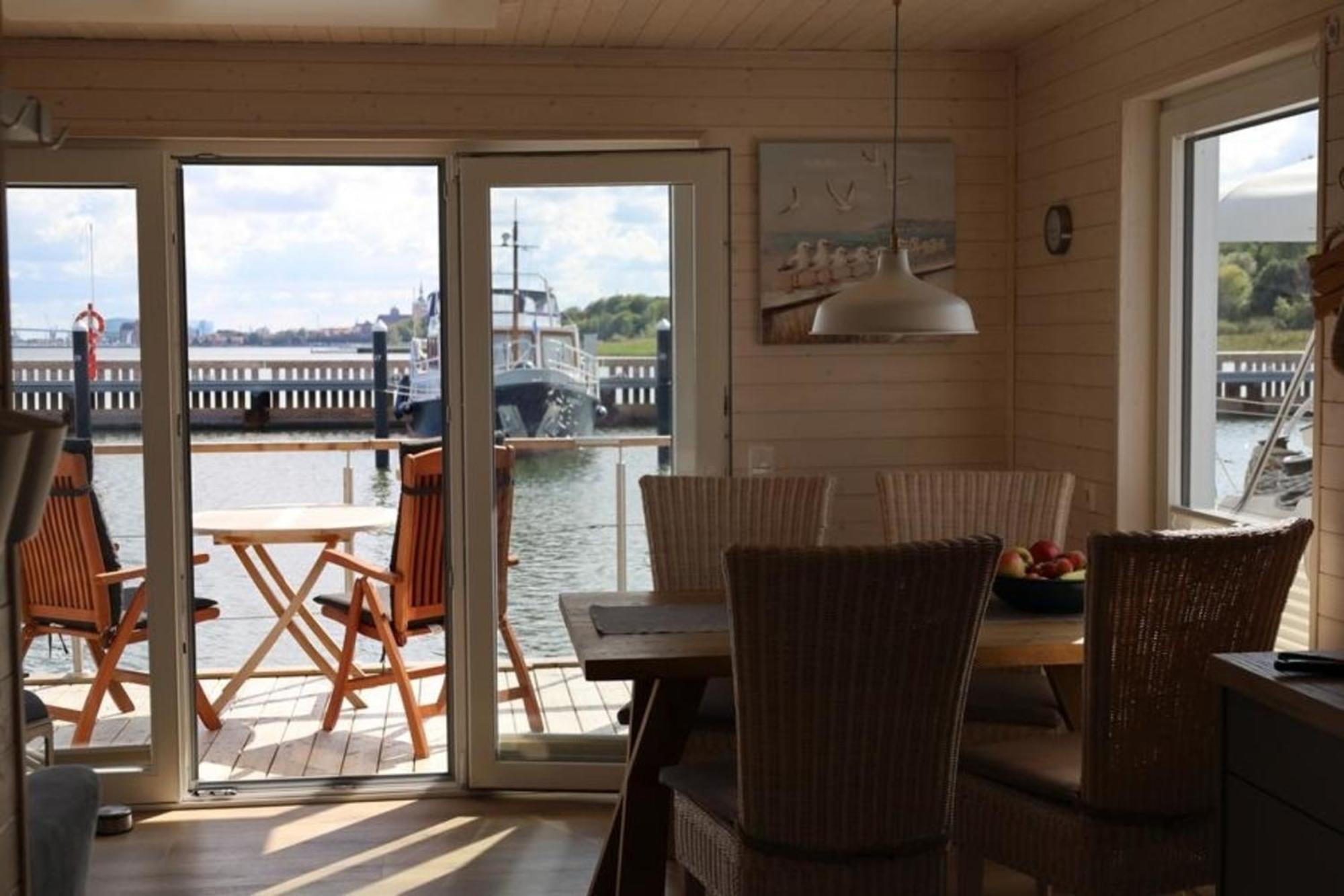 Hausboot Liliput Hotel Stralsund Bagian luar foto