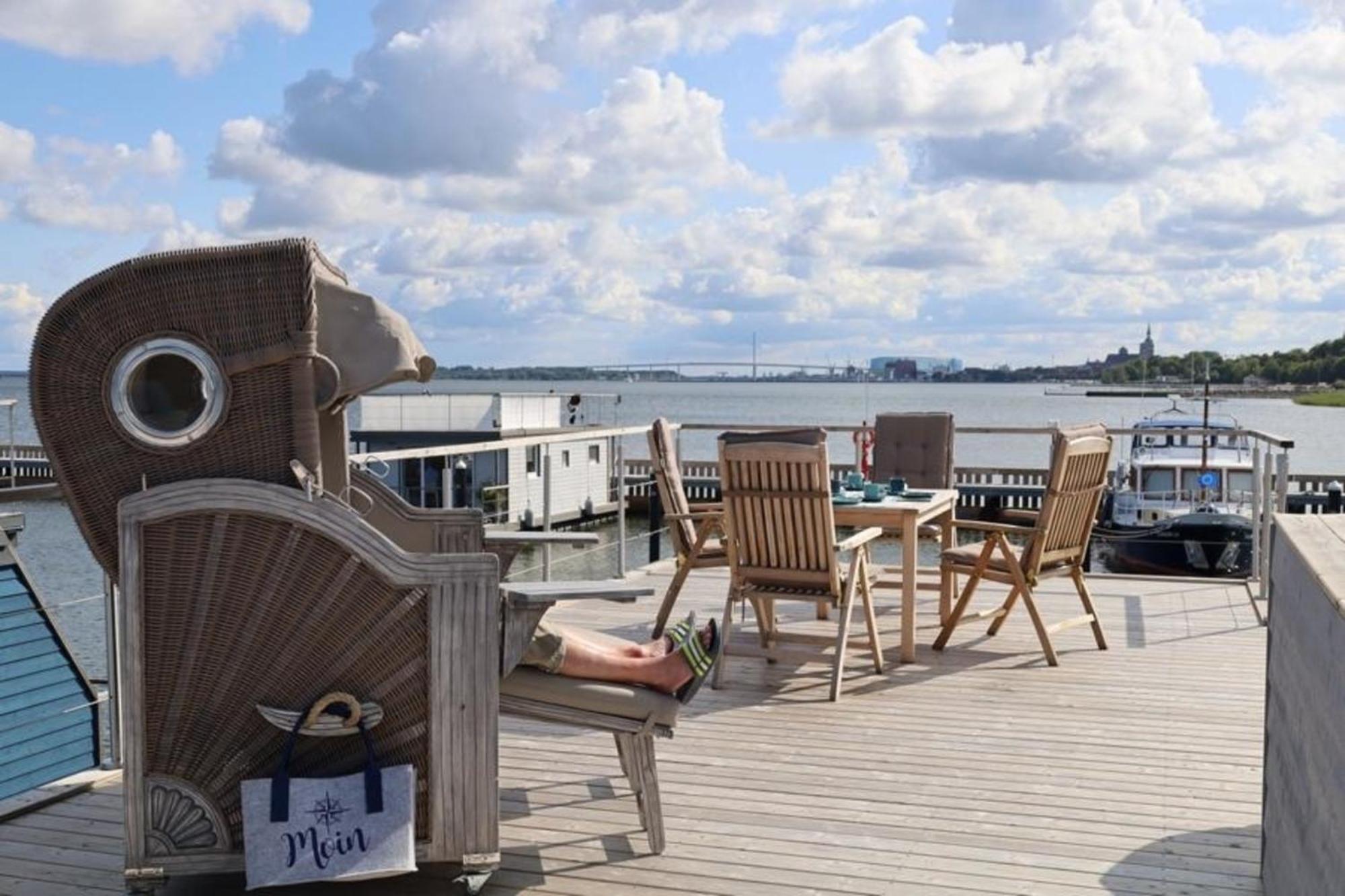 Hausboot Liliput Hotel Stralsund Bagian luar foto