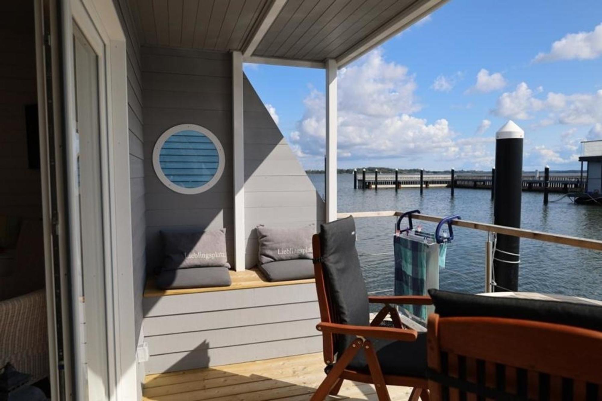 Hausboot Liliput Hotel Stralsund Bagian luar foto